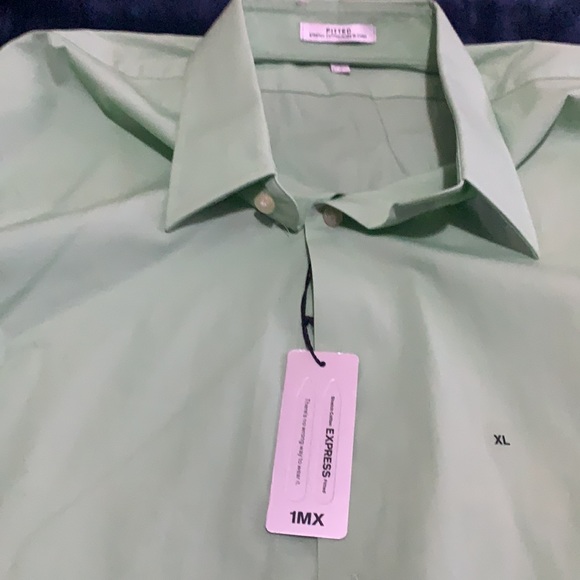 Brand new shirt - Picture 2 of 3